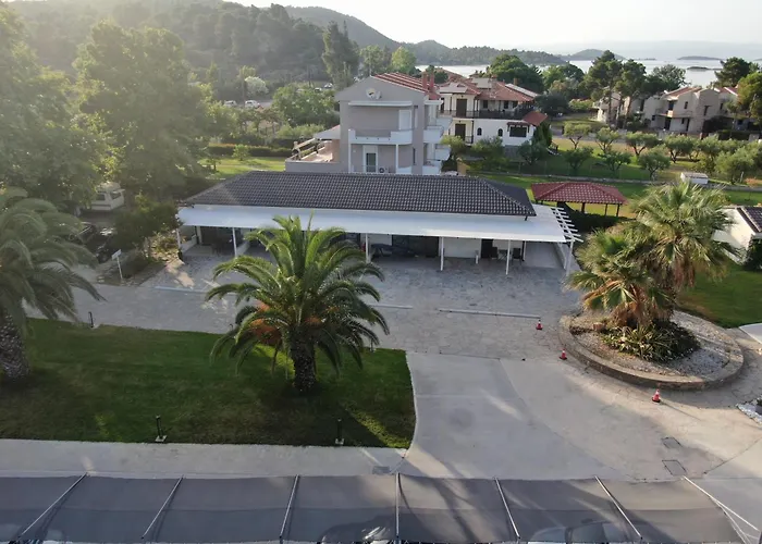 The Palms Novasithonia